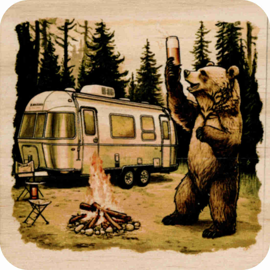 Acht Sperrholz-Untersetzer mit originellen Camping-Motiven im Set